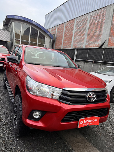 Toyota Hilux 2.4 Diésel 4x4, Leveling 2 , Llantas, Pisade