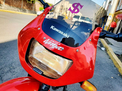 Kawasaki Ninja 500r