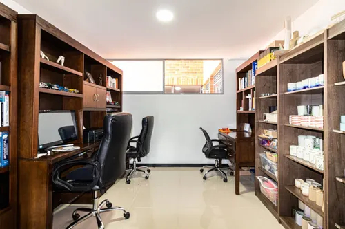 Apartamento En Venta En Loma Las Brujas. Cod V13816