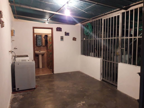 Imagen 11 de 16 de Nelida Lugo Vende Casa En Guacara Ciudad Alianza Foc-1253