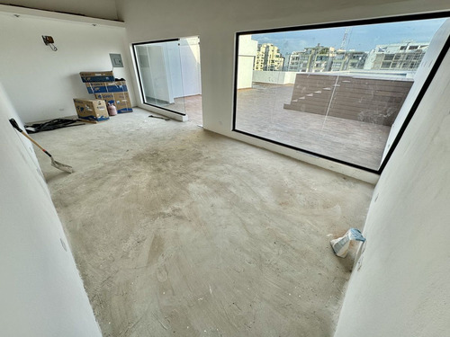 Apartamento Nuevo En Evaristo Morales