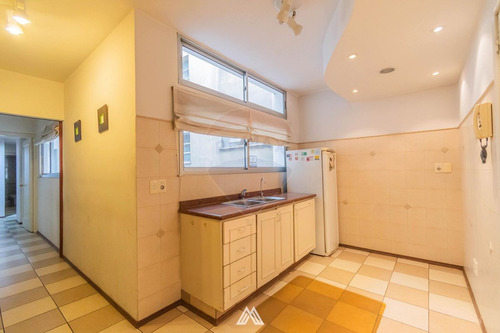 Venta Centro Apto 6 Dorm Excelente Estado