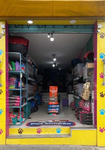 Vende Se Loja De Pet Shop Com Banho E Tosa Espaçoso