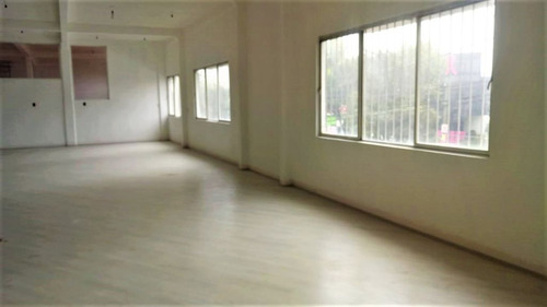 Renta Local Comercial Sobre Av. Cloutier Metepec