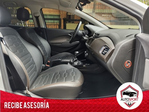 Chevrolet Onix Ltz Sedán - Autosport Medellín