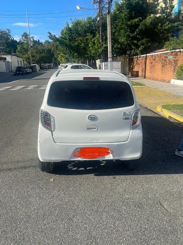 Daihatsu Mira 2016 Precio: 360,000 Contacto: 829-945-8161 U