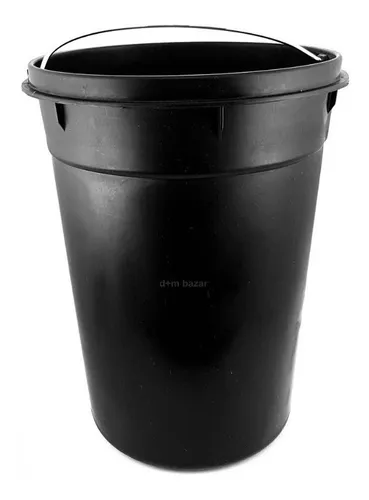 Balde de basura sale