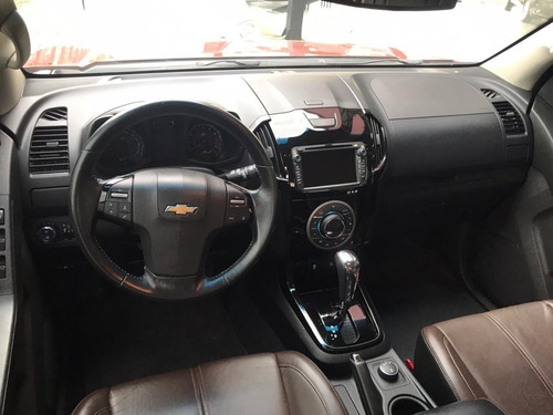Imagem 12 de 15 de Chevrolet Trailblazer Ltz - 4 Pneus Zeros - Bridgestone