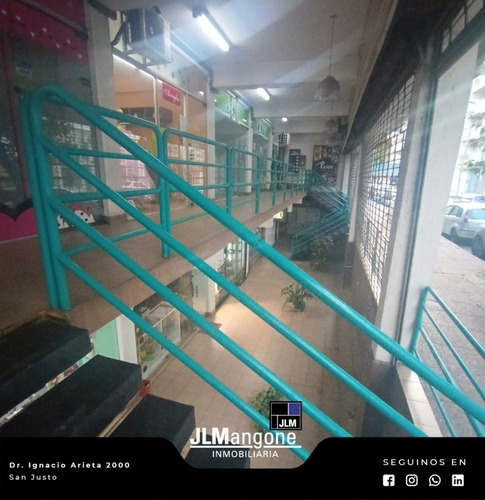 Imagen 6 de 14 de Local Comercial En Galeria (ramos Mejia)