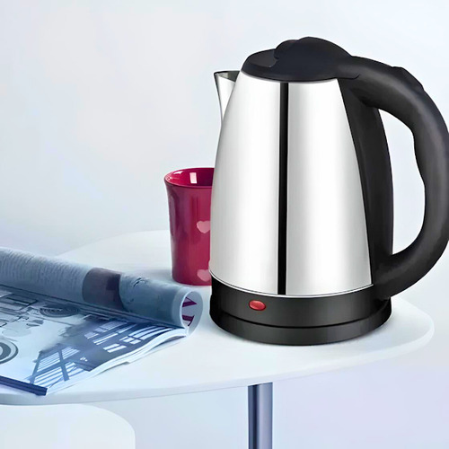 Chaleira Jarra Elétrica ELETRO TOP 1.8l Inox Cor Prateado