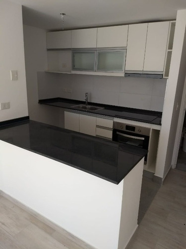 Imagen 3 de 14 de Tigre Centro Torre Cardon 19 E Depto A La Venta