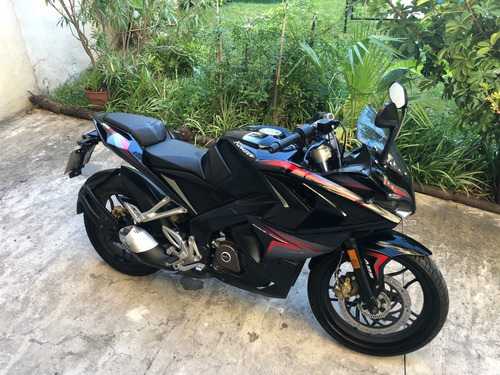 Imagen 2 de 10 de Bajaj Rouser Rs200