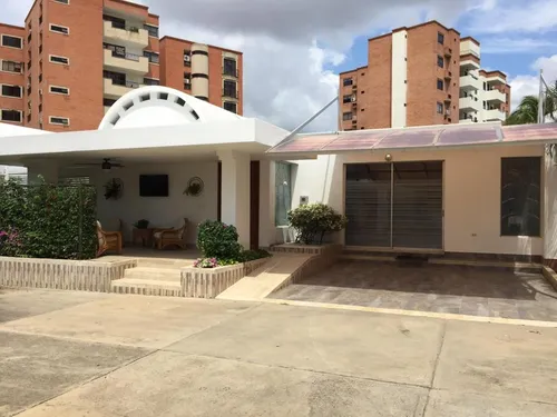 Lote En Venta En La Floresta. Cod V24341