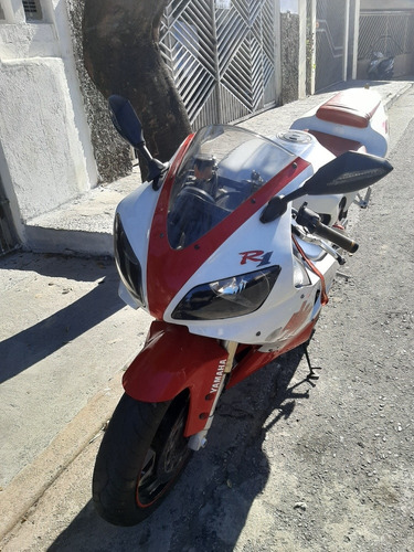 Imagem 3 de 15 de Yamaha Yzf R1