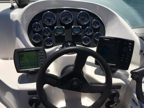Runner 330 2013 2x Mercruiser 4.3l 440 Hp 160 Hs Cabinada