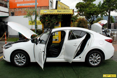 Mazda 3 2.0 Touring