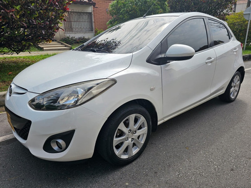 Mazda 2 1.5 15na1 Sedan