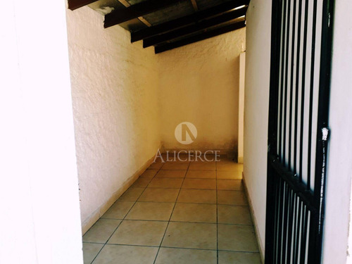Imagem 11 de 16 de Casa No Bairro Progresso - Ca0017