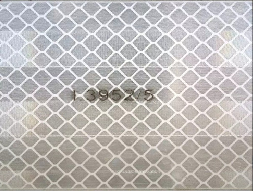 Imagen 6 de 7 de Cinta Reflectiva 3m Blanca Obligatoria Reglamentaria X Metro