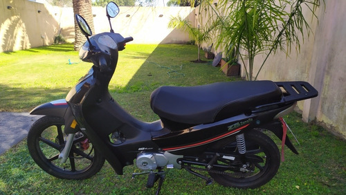 Zanella Zb 110 Full + Casco Hawk + Traje De Lluvia