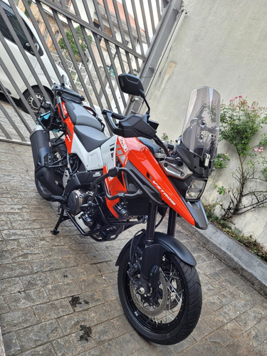 Vendo Suzuki Zera- 120km- 2022- Branca E Laranja