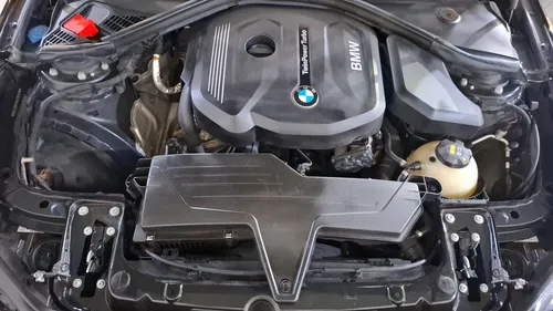 BMW Serie 1 1.5 118IA SPORT LINE AUTO