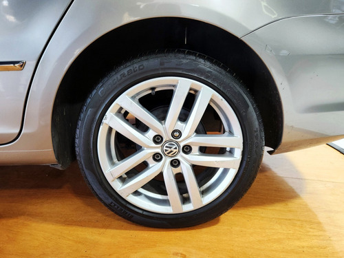 Imagen 22 de 25 de Volkswagen Suran 1.6 Highline Msi 110cv 2017