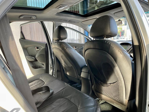 Imagem 13 de 16 de Hyundai Ix35 Gls 2.0 2012 Top Teto,ar Digital,couro,confira!