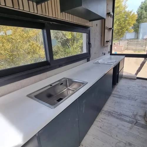 Mesadas De Cocina Y Barras