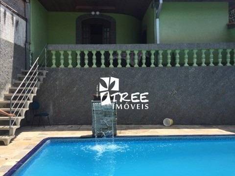 Chácara A Venda Com 6.800 M² Possui 3 Casas No Mesmo Terreno Sendo A Principal Com 3 Quartos (2 Suítes, Hidro) Um Dos Quartos Com Acesso Individual Co - Ch00061 - 4454499