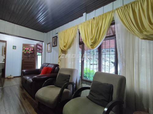Imagem 7 de 22 de Casa Com 2 Dormitórios Bairro Valparaíso - 3052475v