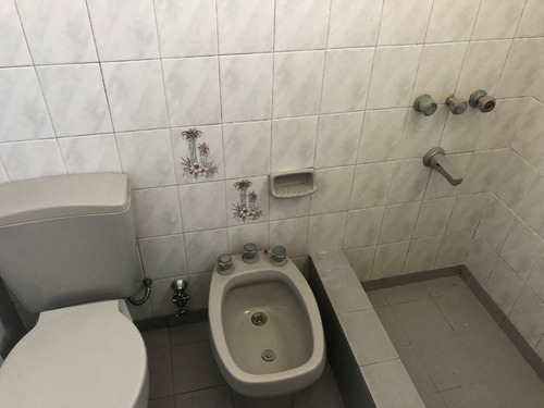 Imagen 8 de 11 de Casa Ph En Alquiler En Villa Dominico