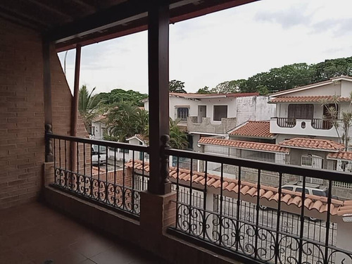 Imagen 24 de 26 de Marialba Giordano Casa En Venta En Calle Cerrada En Prebo Ii 384 M2 Cd143165
