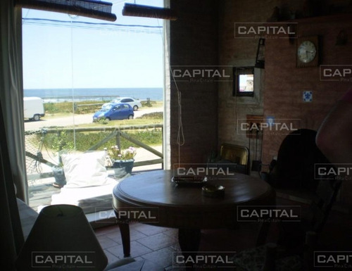 Casa En Josã© Ignacio, 1 Dormitorios *- Ref: 25362