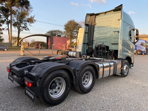 Imagem 3 de 20 de Volvo Fh 540 6x4 Ano 2021 Verde Globetrotter Traçado 6x4