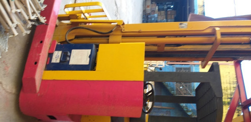 Empilhadeira Elétrica Toyota Fbre18 C Bateria E Carregador
