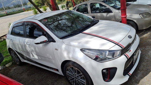 Kia Rio Hatchback Full A/c