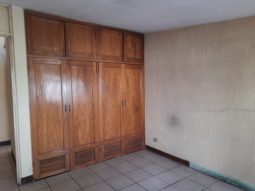 Imagen 5 de 7 de Vendo Casa Fuera De Garita Cerca De Calzada Roosevelt Zona 2 Mixco