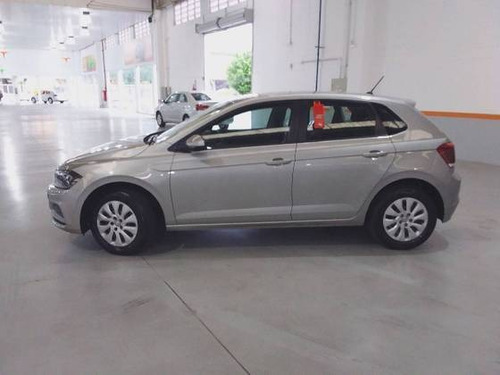 Volkswagen Polo 1.0 Mpi Total Flex Manual