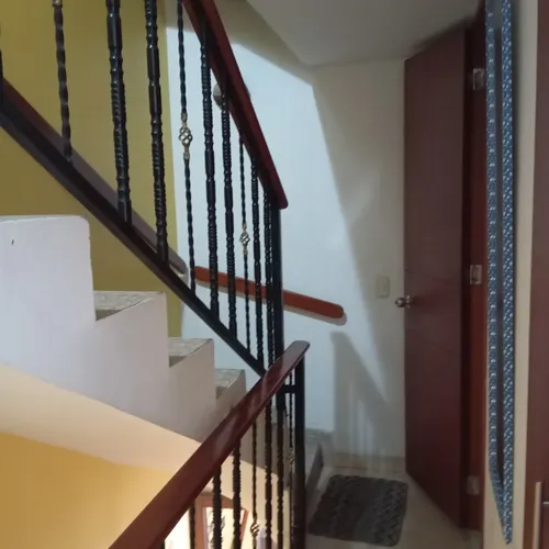 Venta Casa 4 Pisos Unifamiliar Excelente Ubicación Y Estado.