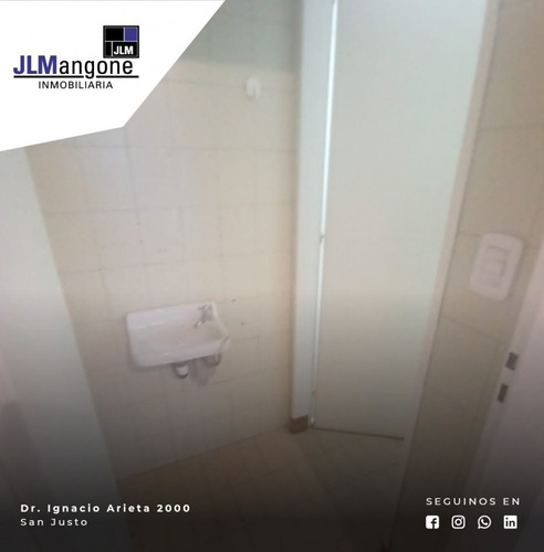 Imagen 8 de 14 de Local Comercial En Galeria (ramos Mejia)
