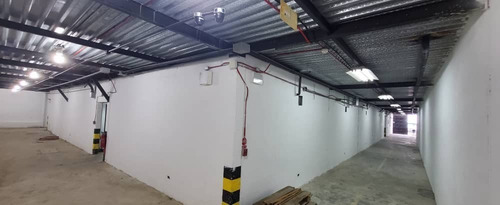Imagen 13 de 14 de #1524 Galpon 2500m2 La Trinidad.