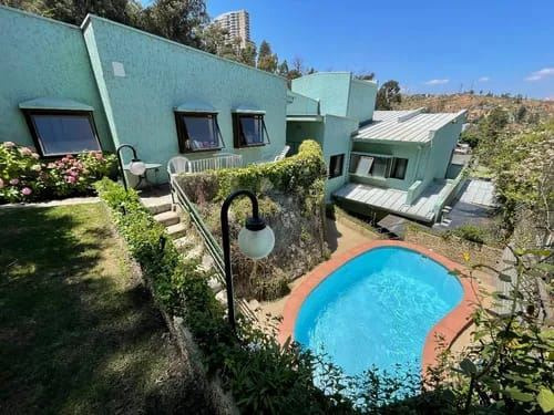 Casa En Venta De 5 Dorm. En Viña Del Mar