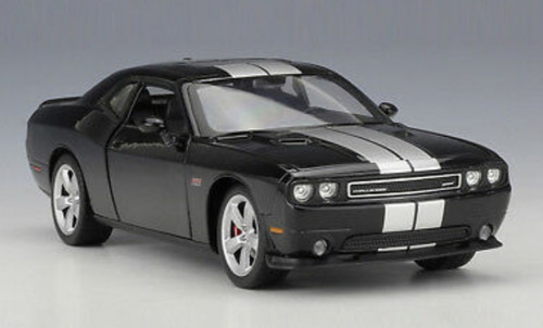 Auto De Colección Dodge Challenger Srt Escala 1:24, 19 Cm