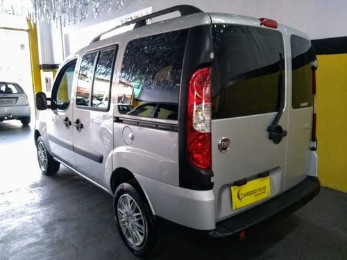 Fiat Doblo Essence 1.8 Flex 16v 5p 7l 2017