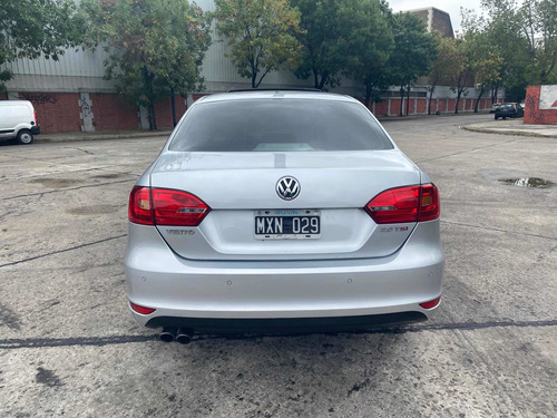 Volkswagen Vento 2.0 Sportline Tsi 200cv Dsg 2013