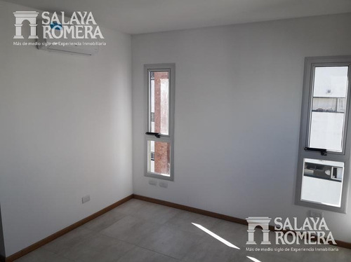 Imagen 9 de 20 de Departamento - Piso Única Vista En El Corazón De Olivos -