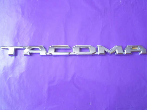 Emblema Tacoma Toyota Camioneta 33 Cms.