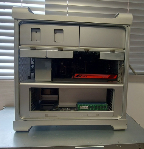 Mac Pro A1289 Intel Xeon 8 Core 12ram,1tb (Usado)