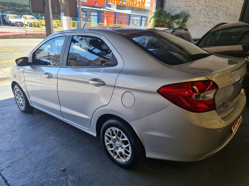 Imagem 4 de 13 de Ford Ka+ Sedan Se 1.5 Flex Manual 2018 /18 Prata Confira + !